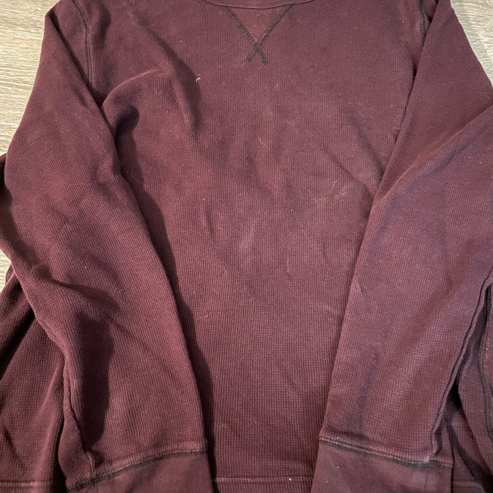Men’s burgundy thermal